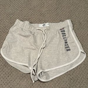 grey hollister shorts